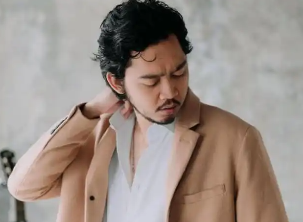 Makna Lagu Tentang Pamungkas – One Only