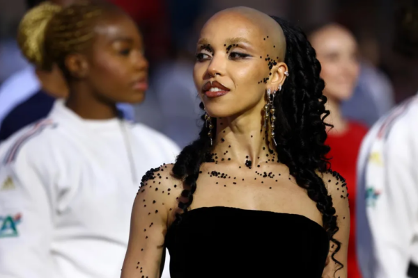 Tur Internasional FKA twigs Dimulai dengan Konsep Baru