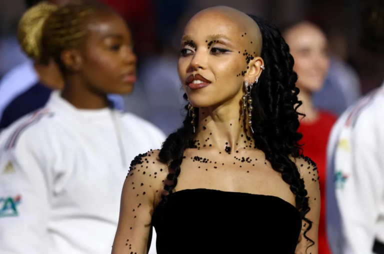 Tur Internasional FKA twigs Dimulai dengan Konsep Baru